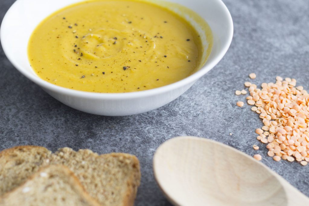 Healthy Spicy Carrot and Lentil Soup Recipe (vegan) 126 Healthy Spicy Carrot and Lentil Soup
