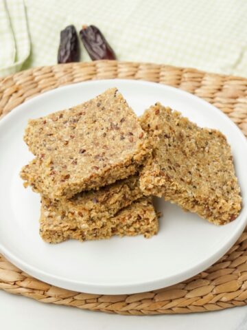 Healthy Vegan Apple Flapjack Recipe With Dates