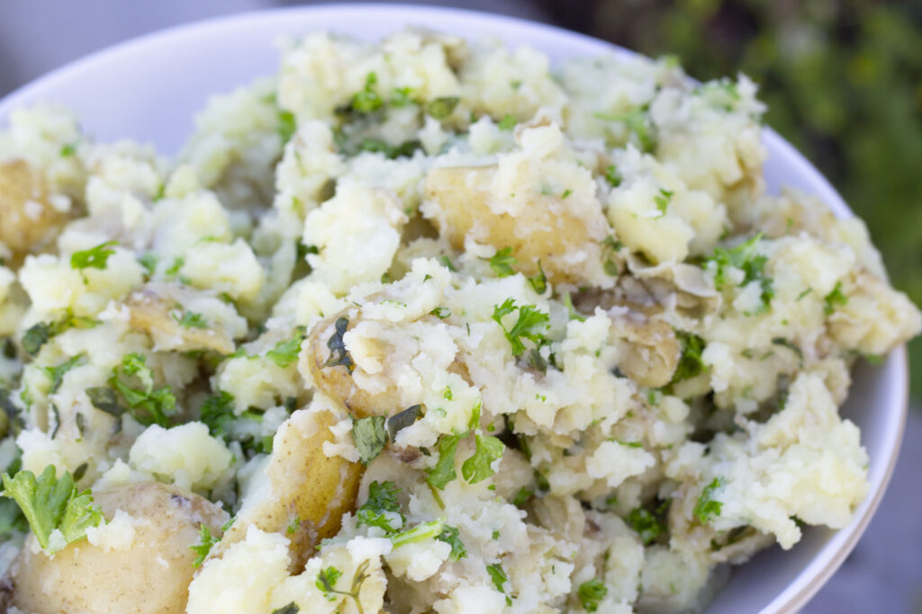 Vegan Smashed Potatoes Recipe With Garlic & Herbs 127 Vegan Smashed Potatoes Recipe With Garlic & Herbs