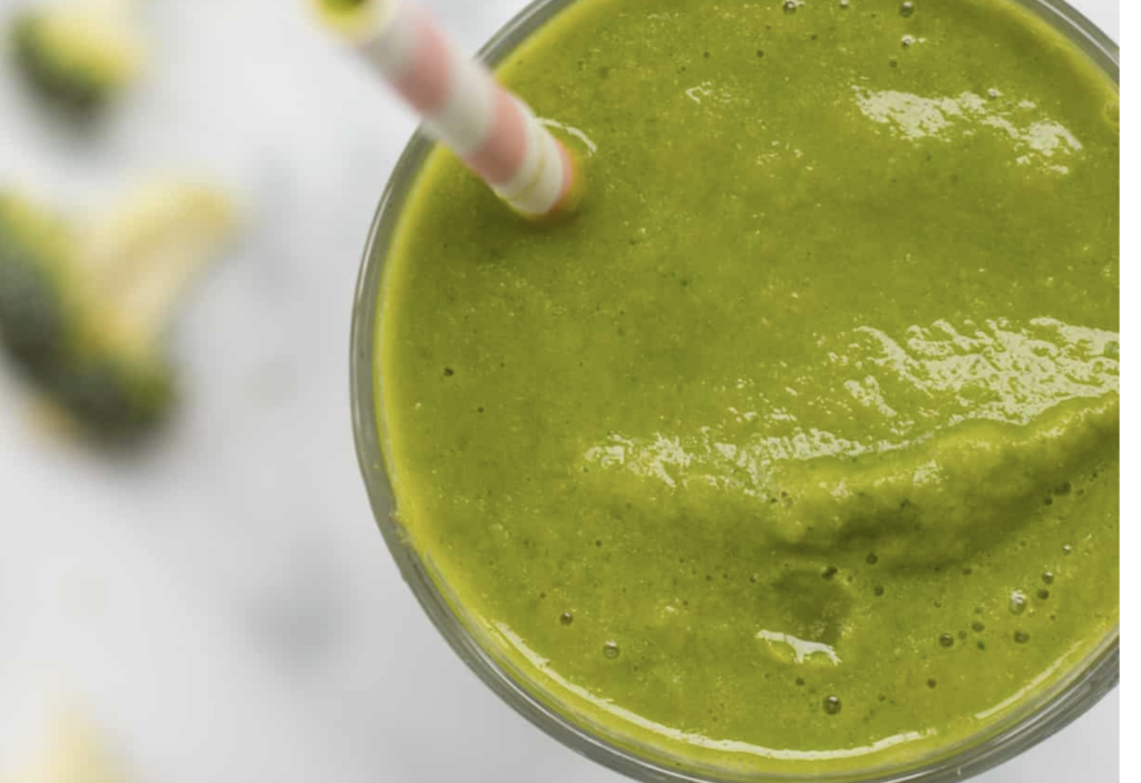 The Best Easy and Healthy Vegan Broccoli Recipes 11 broccoli smoothie