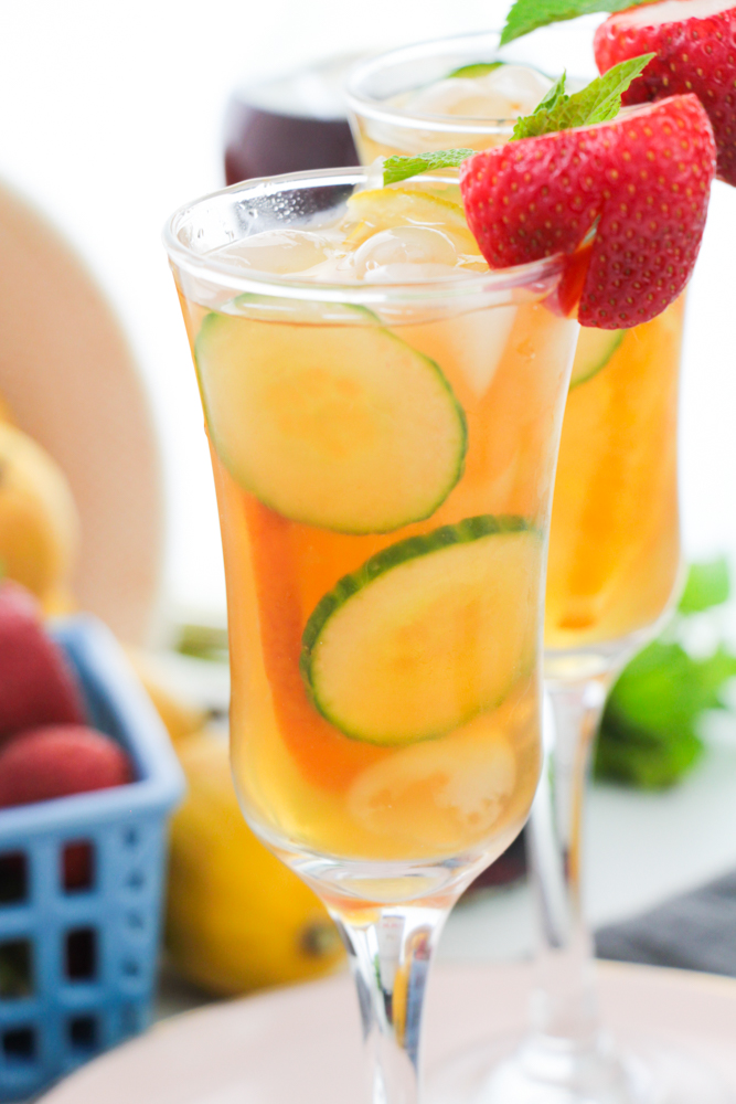 Pimms And Ginger Ale Cocktail