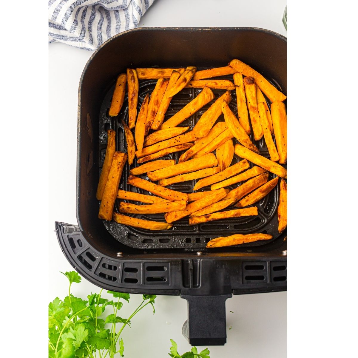How to cook sweet potato fries in air fryer for crispy, golden fries with little oil, plus easy frozen instructions.